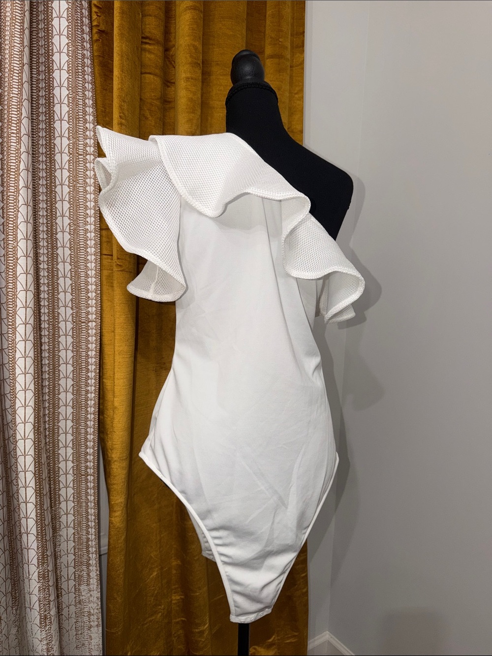 One-Shoulder White Ruffle Bodysuit - Picture 2 of 2